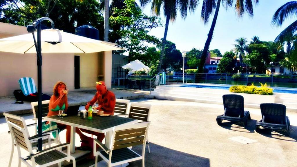 Hotel Graham فيلاهيرموسا المظهر الخارجي الصورة
