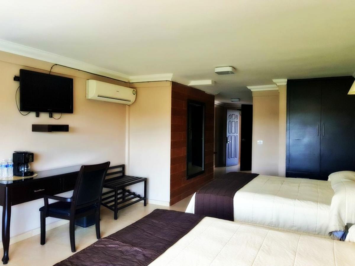 Hotel Graham فيلاهيرموسا المظهر الخارجي الصورة