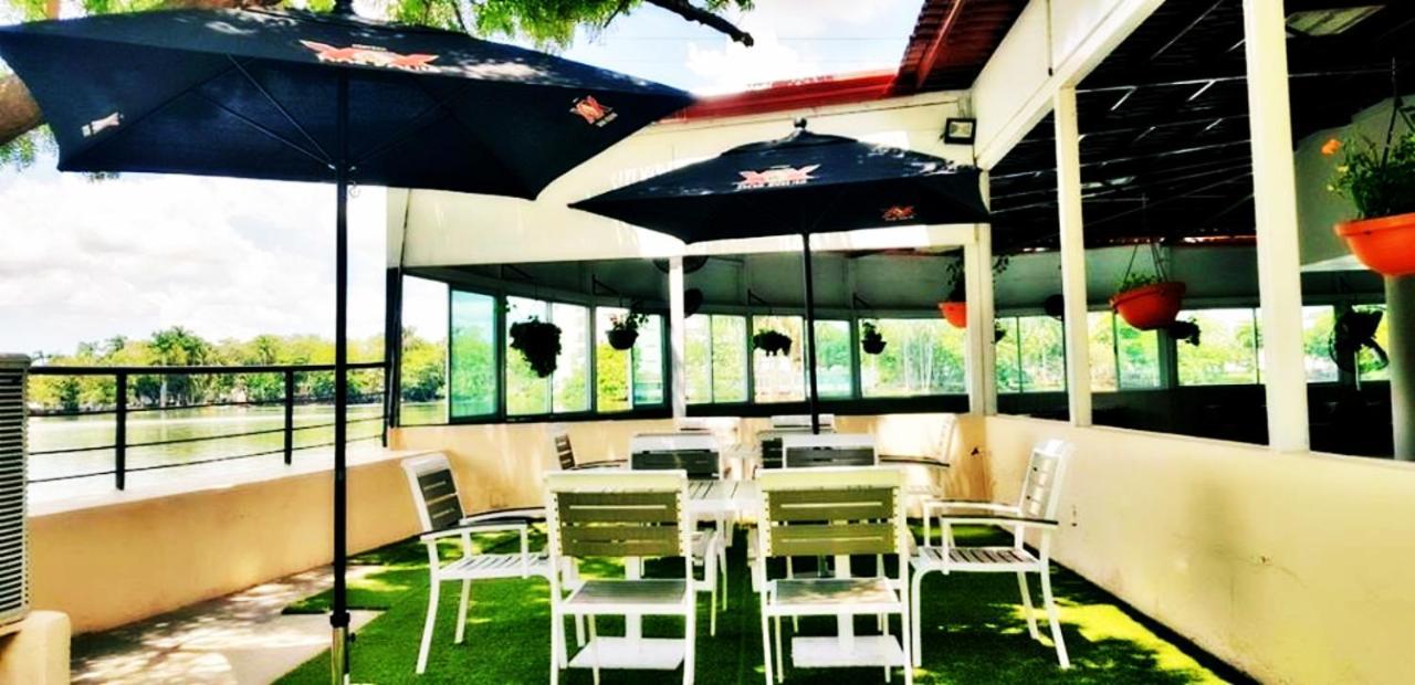 Hotel Graham فيلاهيرموسا المظهر الخارجي الصورة