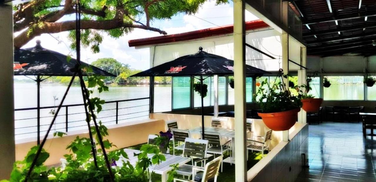 Hotel Graham فيلاهيرموسا المظهر الخارجي الصورة