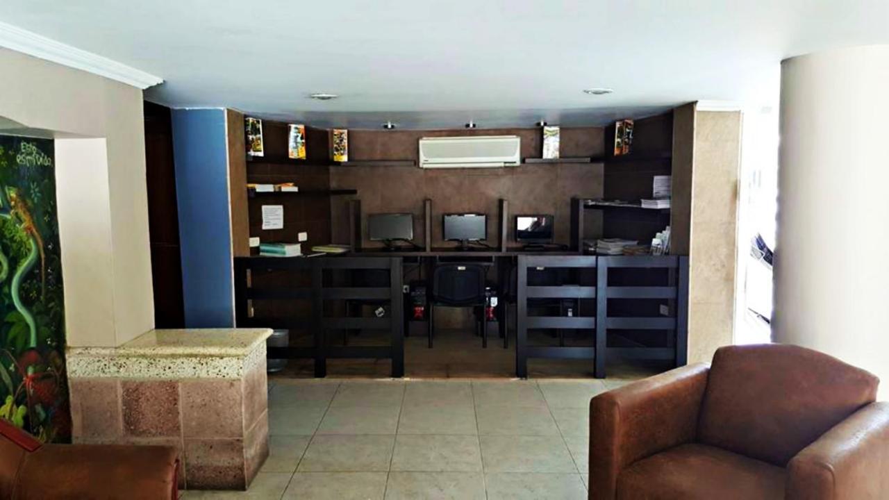 Hotel Graham فيلاهيرموسا المظهر الخارجي الصورة